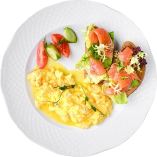 Scramble eggs with salmon